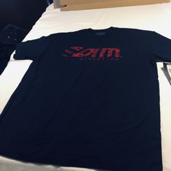 New With Tags MENS T-shirt Size XL