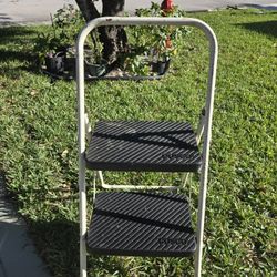 2 step stools