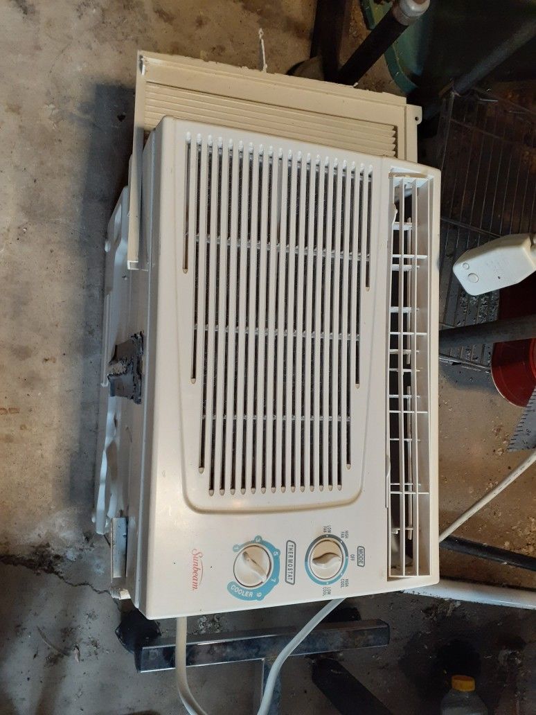 Air Conditioner