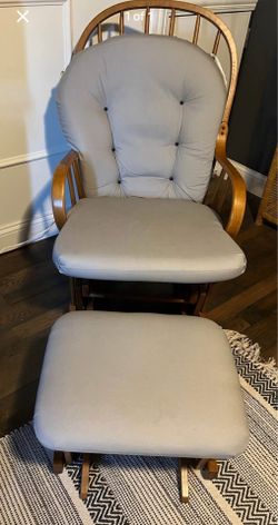 Rocking Chair/Glider W/Ottoman