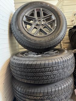 Like new 2026 Jeep gladiator wheels/tires