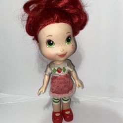 Strawberry shortcake doll 11" 