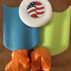 FREE‼️ Swim Accessories FREE‼️