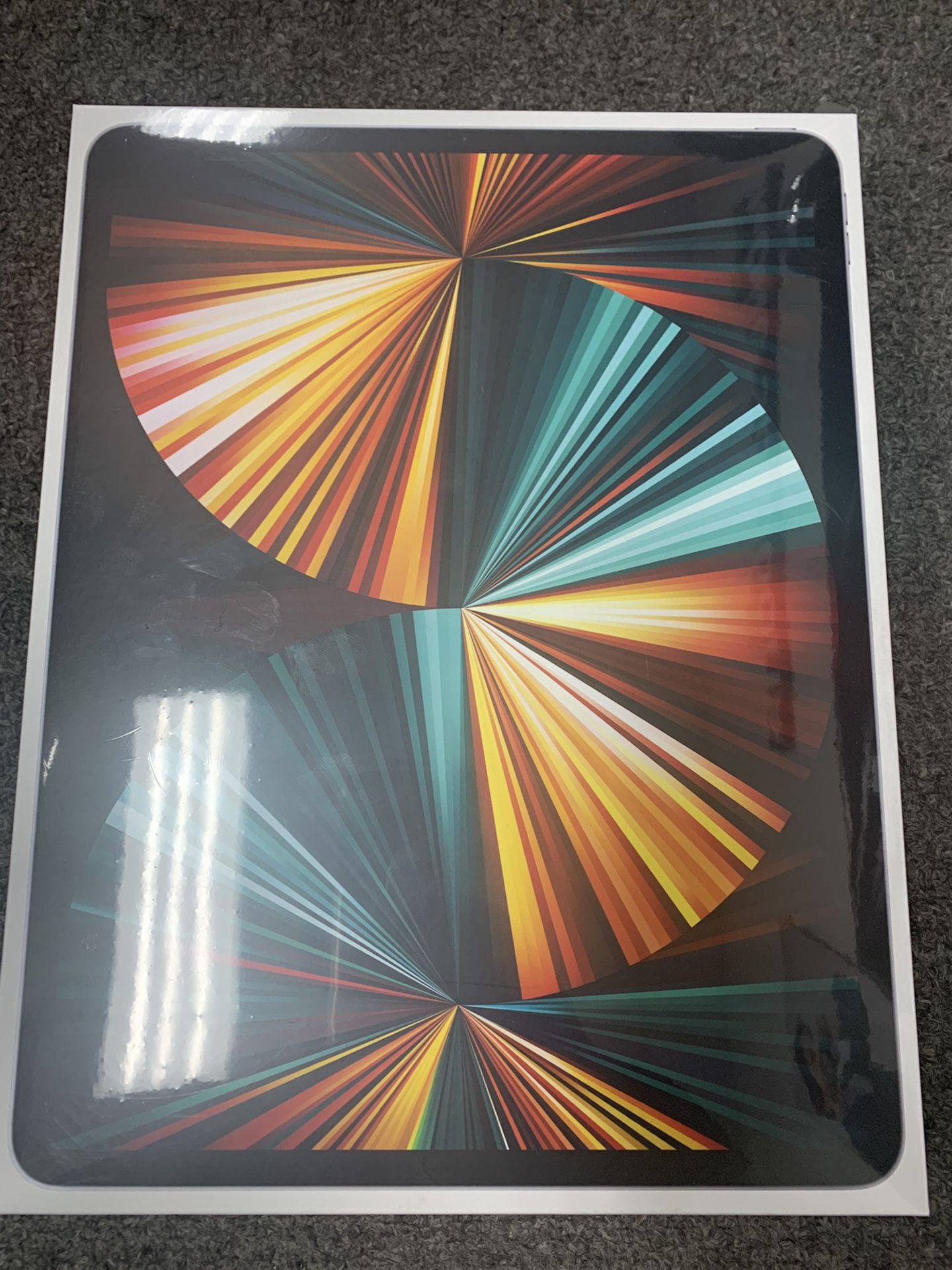 12.9in iPad Pro (latest Model) WiFi/Cellular - 256gig
