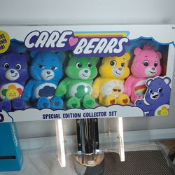 CARE BEARS COLLECTOR SET