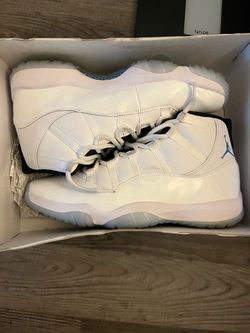 Jordan 11s retro legend blue size 13