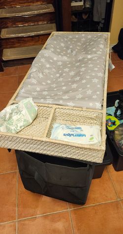 QUINN changing station POTTERY BARN BABY