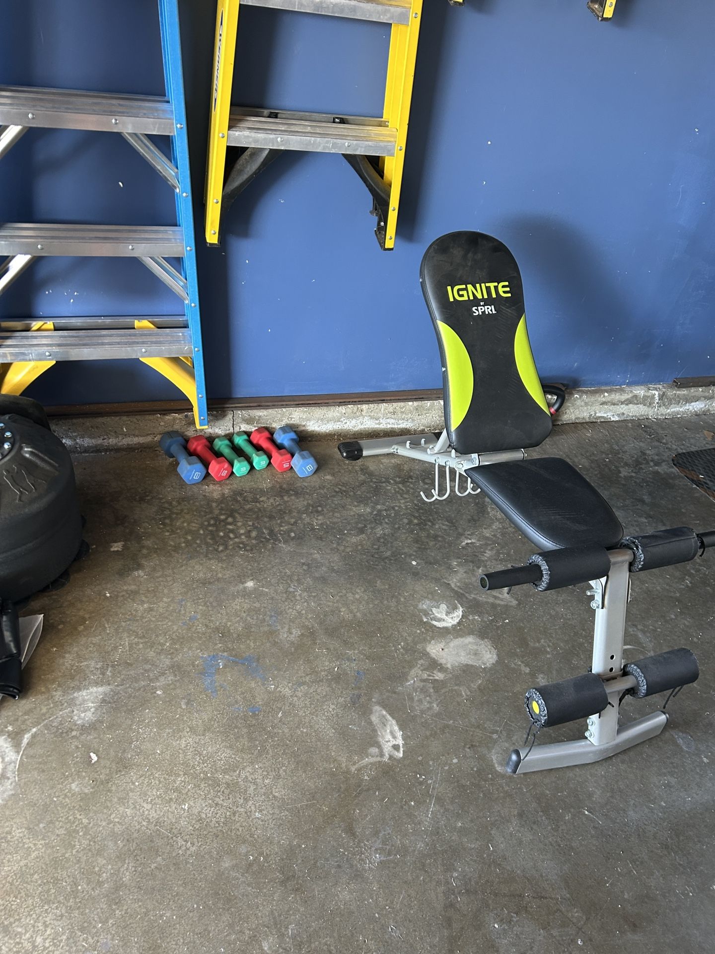 Ajustable Workout Bench