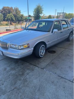 97 towncar