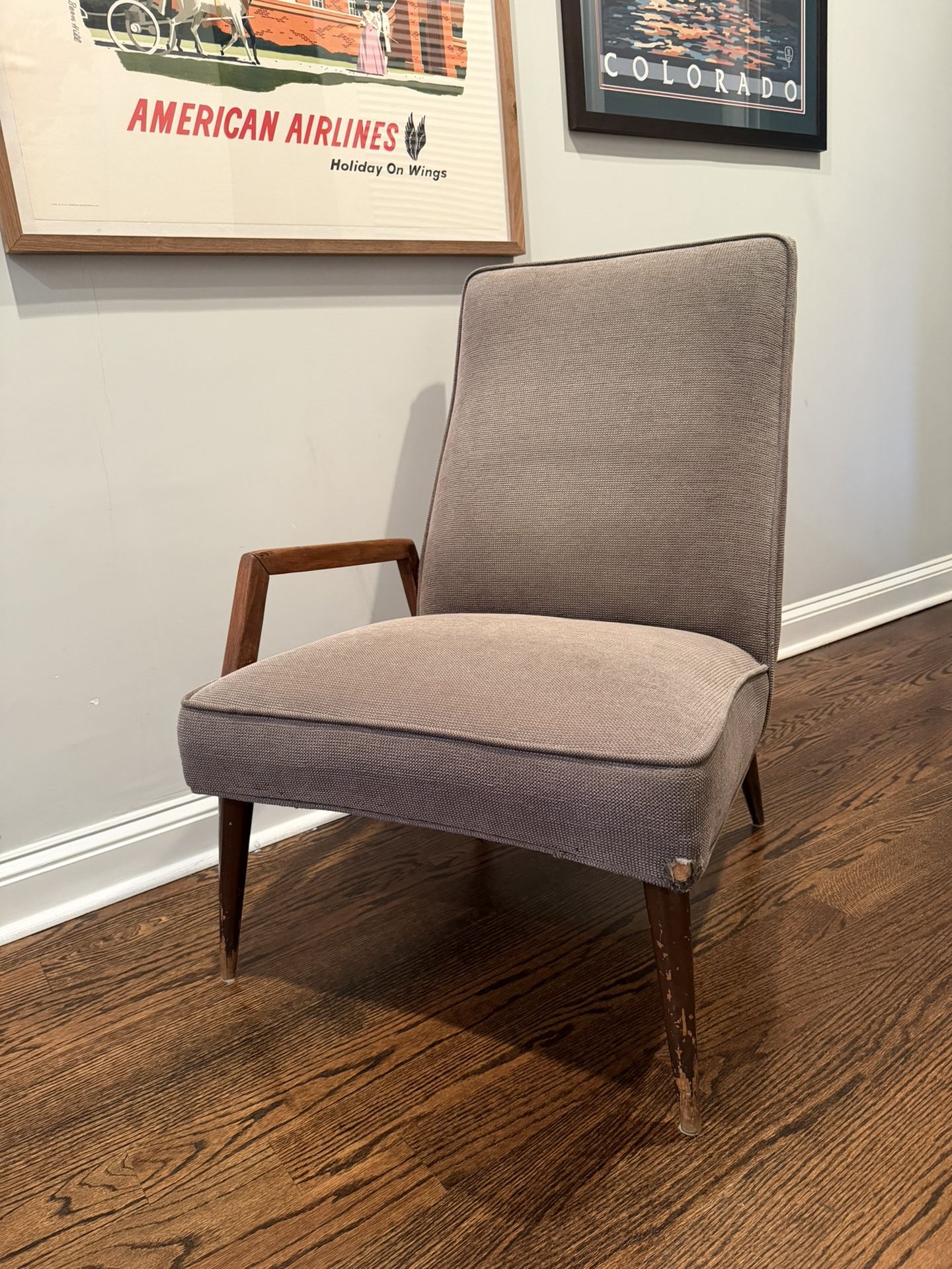 Authentic Mid-Century Modern Slipper Chair