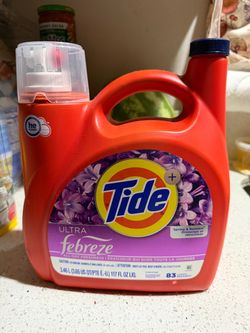 4 Tide Febreze Laundry Detergent Liquid