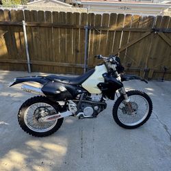 Suzuki DR-Z 400 Dual Sport