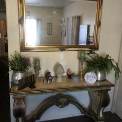 Entry Table & Mirror 
