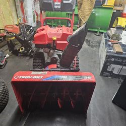 Troy Bilt Storm 8.5hp 26" Snowblower