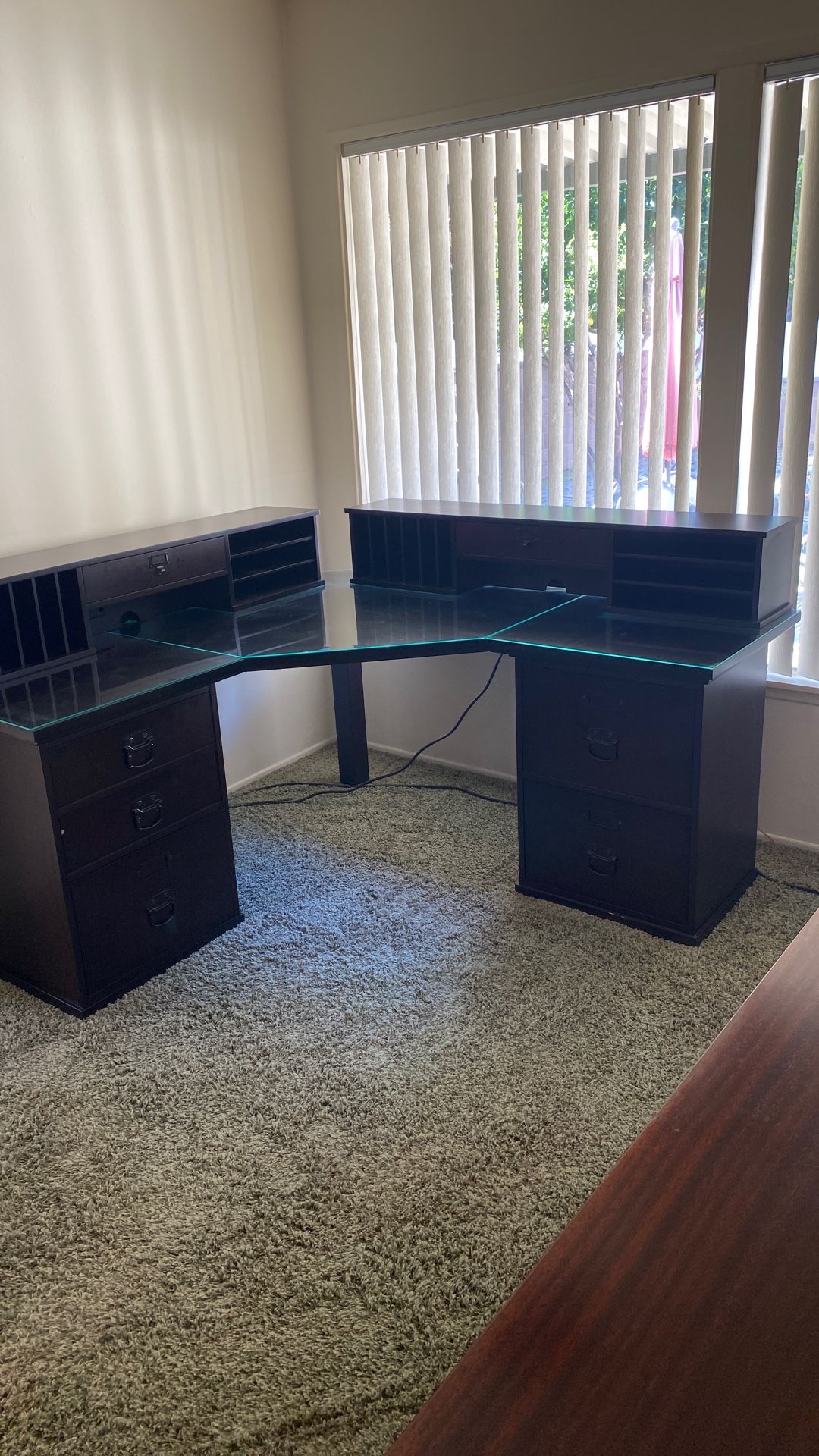 Pottery Barn Corner Desk (In Long Beach)