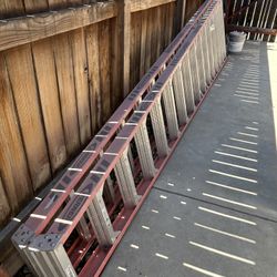 16’ Folding Ladder