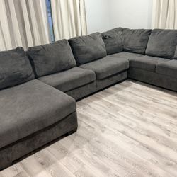 U Shaped Sectional