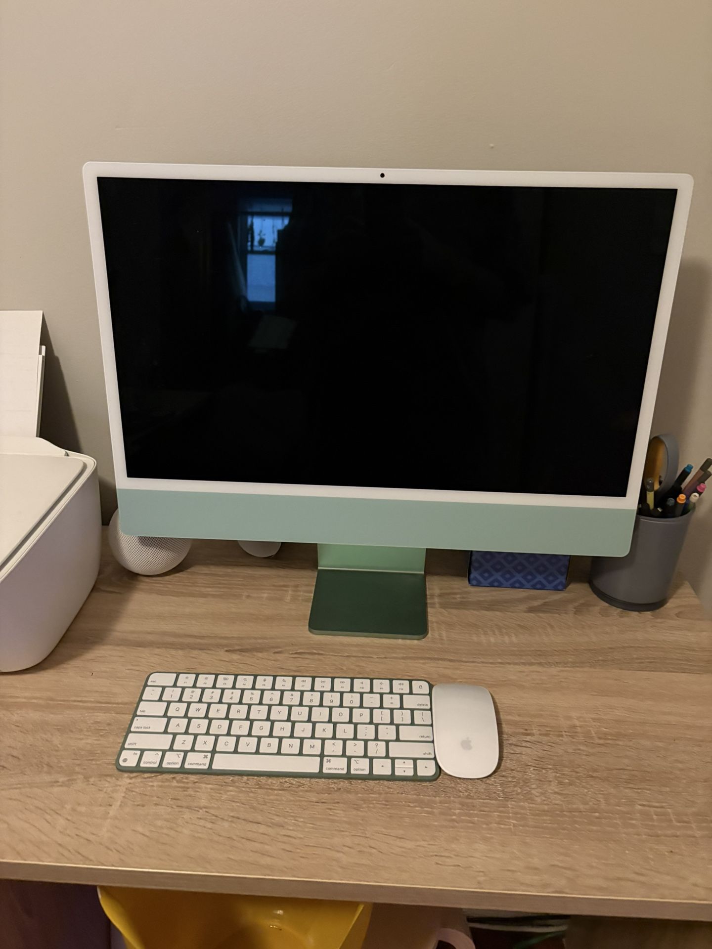 Green 24” M1 iMac