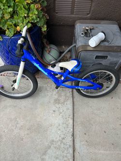 Kids balance bike