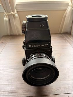 Mamiya RB67 Pro S w/127mm f3.8 sekor Lens