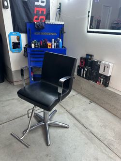 barber chair