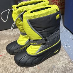 Brand New Boys Sorel Boots