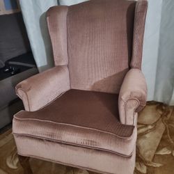 Pink Velvet Comfy Chair
