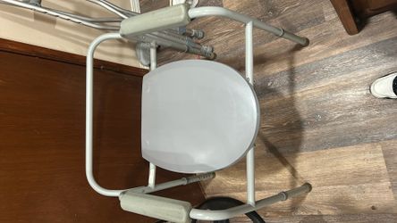 Toilet seater