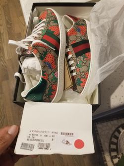 Women Shoes. Size 8 1/2