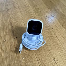Smart Security Camera - Blink Mini