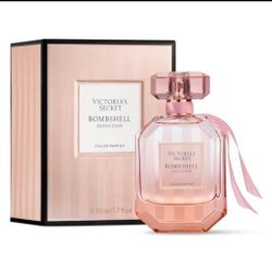 Victoria Secrets Bombshell 