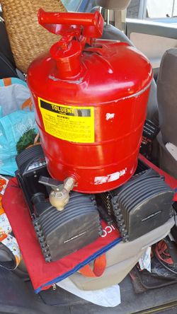 5 GALLON CAN WITH SPOUT