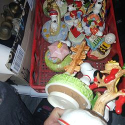 Antique Collectables " Peanuts" 1(contact info removed)