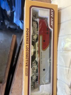 Model train set