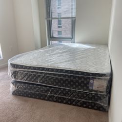 Queen Mattress Come With Free Box Box Spring - Free Delivery 🚚 Today To Reasonable Distance 