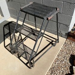 RV Rolling Metal Steps