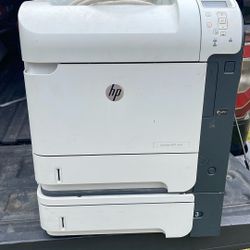 Laser Jet 600 M601 HP