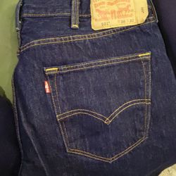 Levi 501 men 5 button Jean