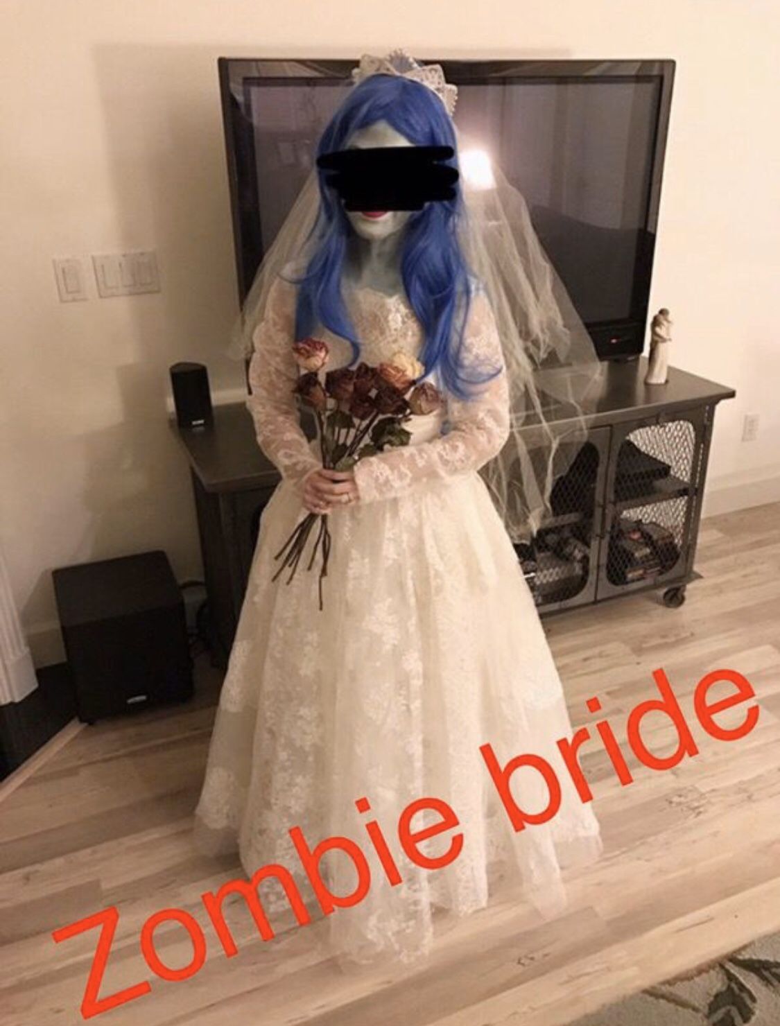 Zombie bridal gown & veil corpse bride Halloween costume
