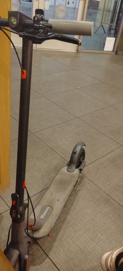Qlaway Electric Scooter