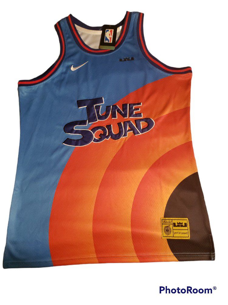 Tune Squad Space Jam LeBron Stitched Jersey NWT MEN sz LARGE