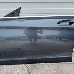 12-18 Mercedes W218 CLS550 Front Left Side Exterior Door Shell OEM