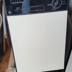 GE 18" Dishwasher