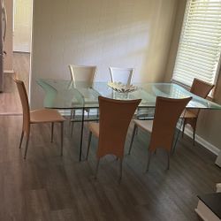 Six Chair Dining Room Table, 4 Tan chairs and 2 white