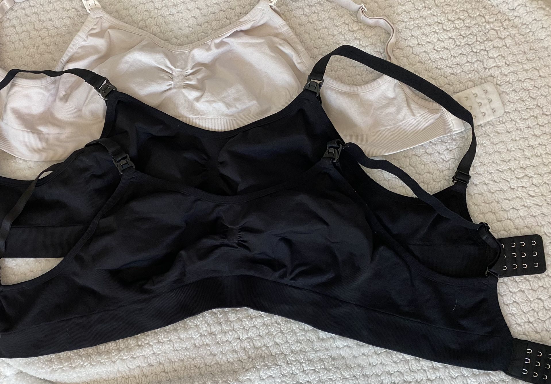 Motherhood Maternity Nursing Bras L Bundle (3)