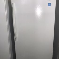 Freezer -14 cu.ft Frost Free Energy Sufficient.