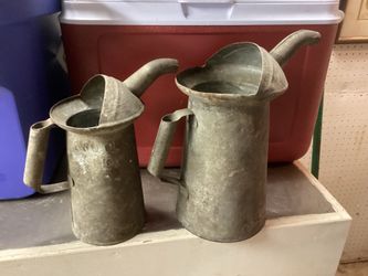 Oil cans