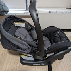 Graco Car Seat And Stroller 