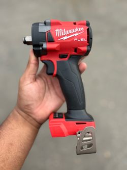 Milwaukee fuel compact 3/8 impact