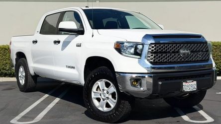 2019 Toyota Tundra CrewMax